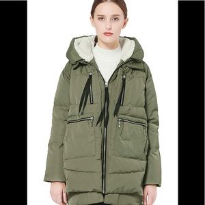 Green Down jacket. Great for winter!